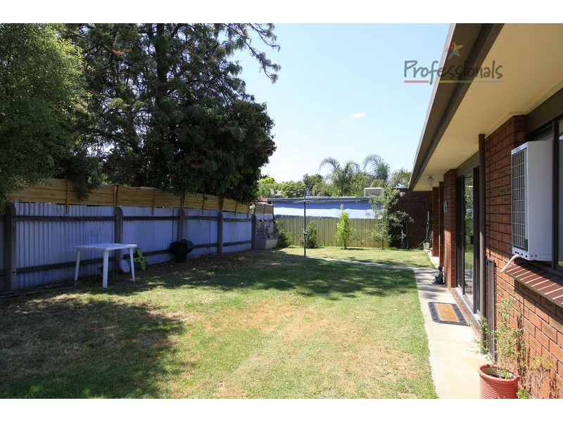 1097 Pemberton  Street, Albury NSW 2640
