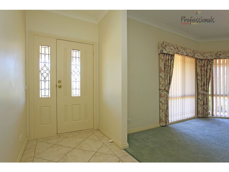 40 Southern View Drive, Albury NSW 2640