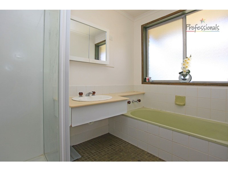 4 Jamieson Court, West Wodonga VIC 3690