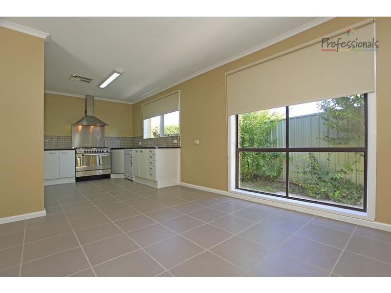 13 Fern Avenue, Wodonga VIC 3690