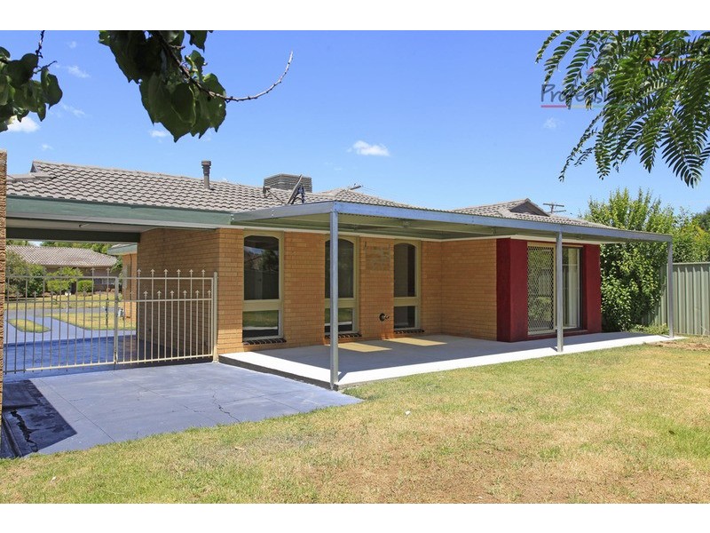13 Fern Avenue, Wodonga VIC 3690