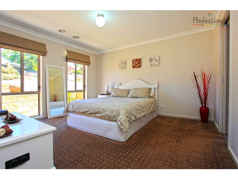 79 Yarralumla Drive, Wodonga VIC 3690