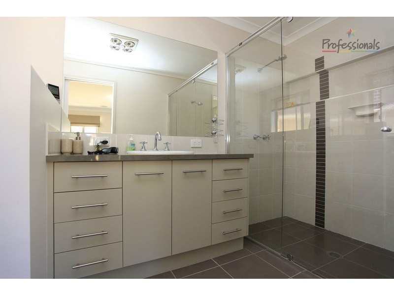 79 Yarralumla Drive, Wodonga VIC 3690