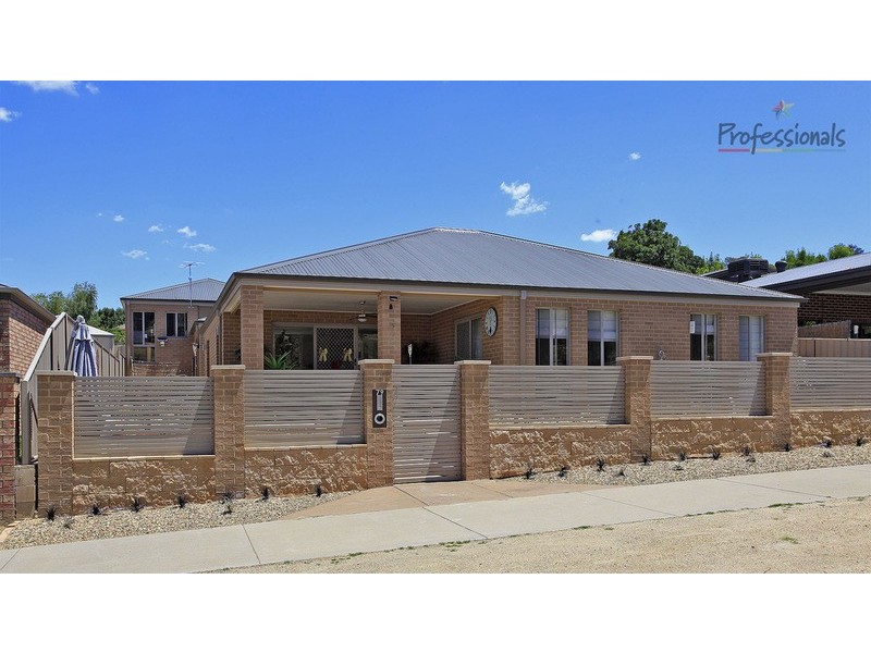 79 Yarralumla Drive, Wodonga VIC 3690