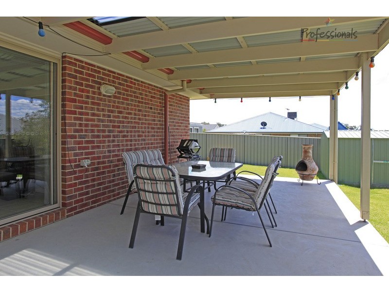 16 Firetail Street, Thurgoona NSW 2640