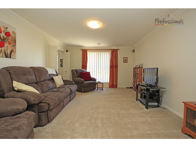 16 Firetail Street, Thurgoona NSW 2640