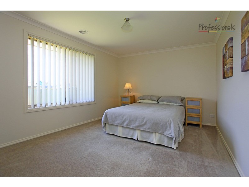 16 Firetail Street, Thurgoona NSW 2640