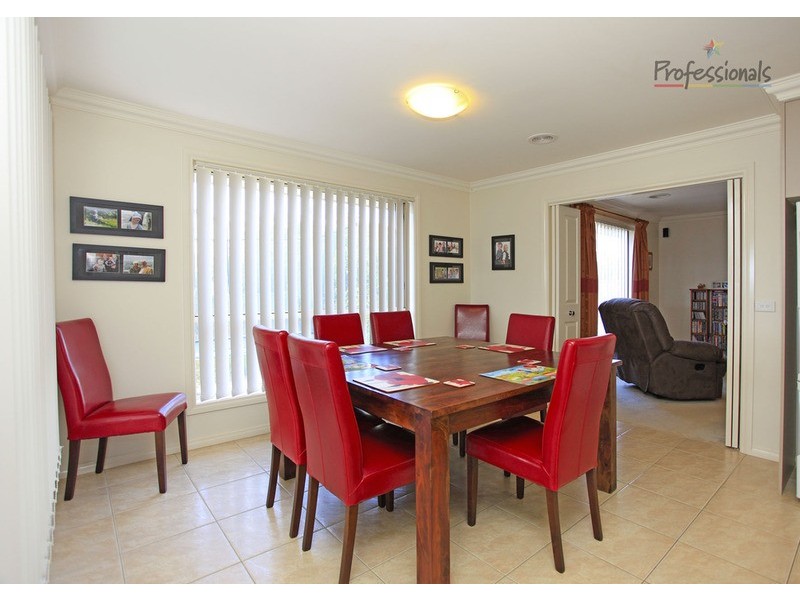 16 Firetail Street, Thurgoona NSW 2640