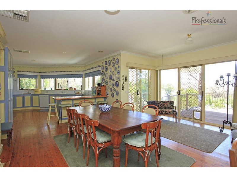 30 Hawksview Road, Wirlinga NSW 2640