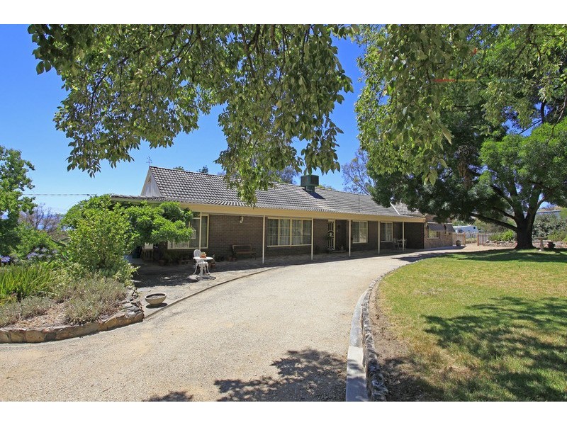 30 Hawksview Road, Wirlinga NSW 2640