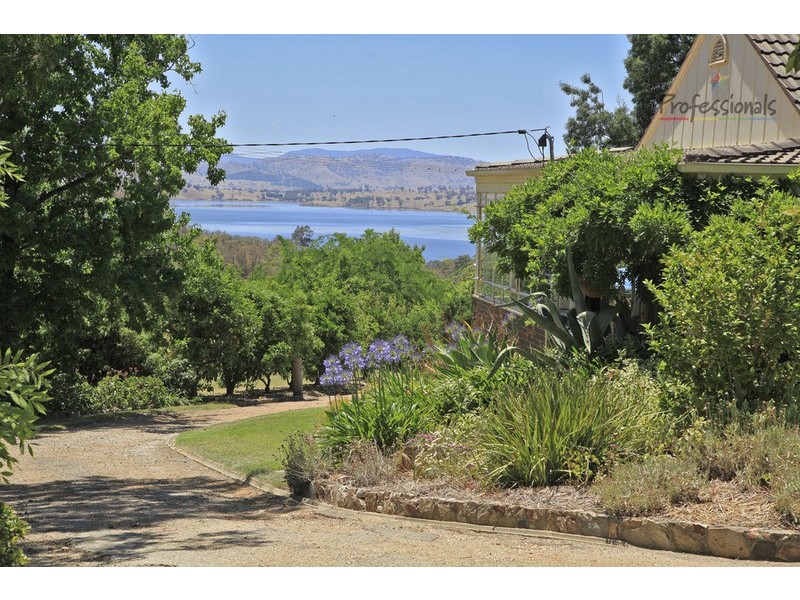 30 Hawksview Road, Wirlinga NSW 2640