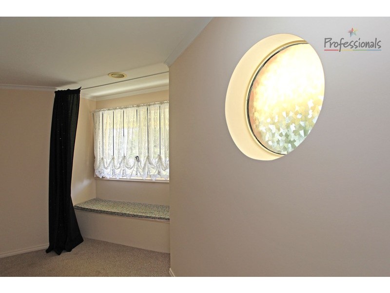 37 Sarson  Road, Lavington NSW 2641