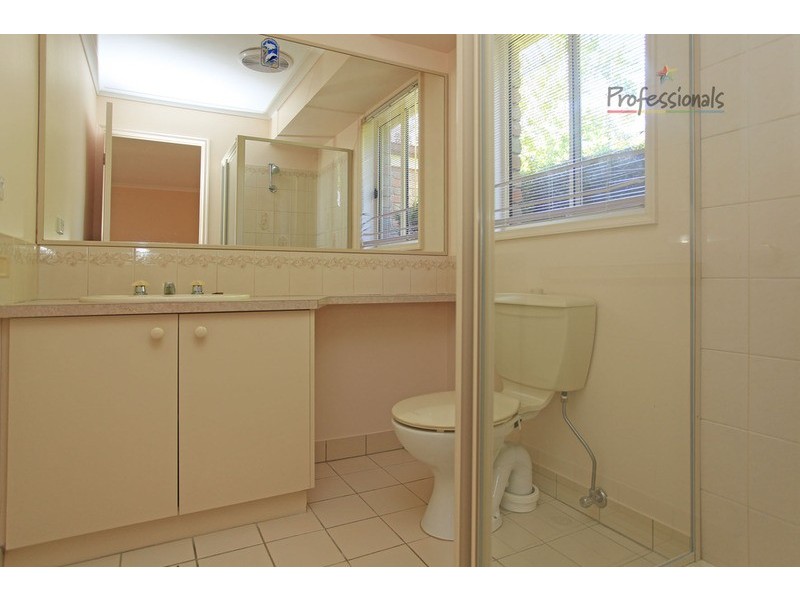 37 Sarson  Road, Lavington NSW 2641