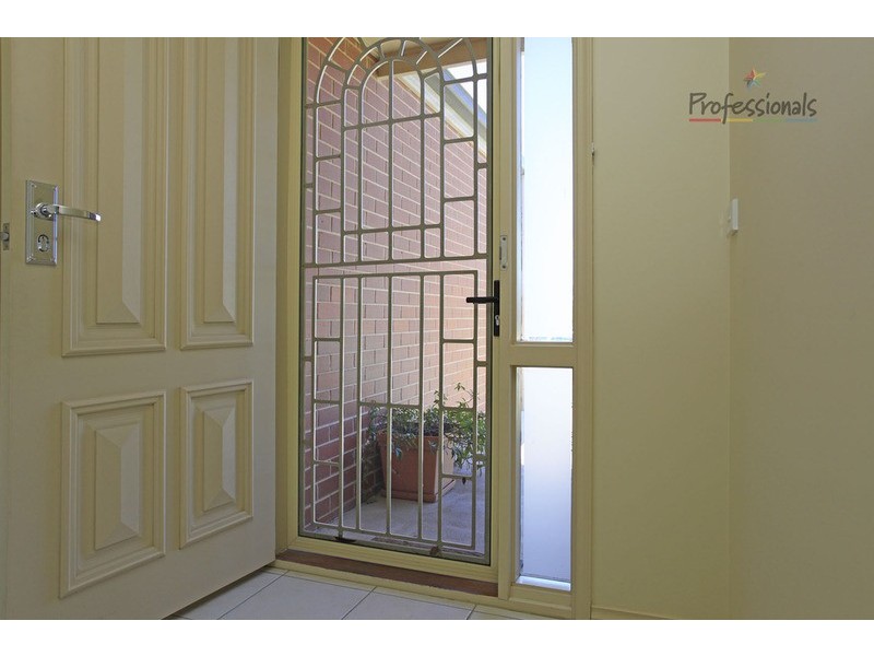 204 Kaitlers Road, Lavington NSW 2641