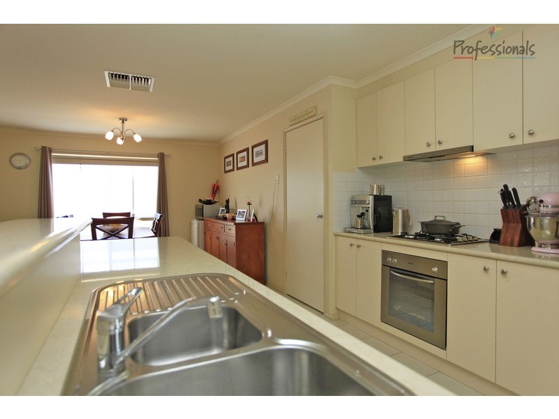 204 Kaitlers Road, Lavington NSW 2641