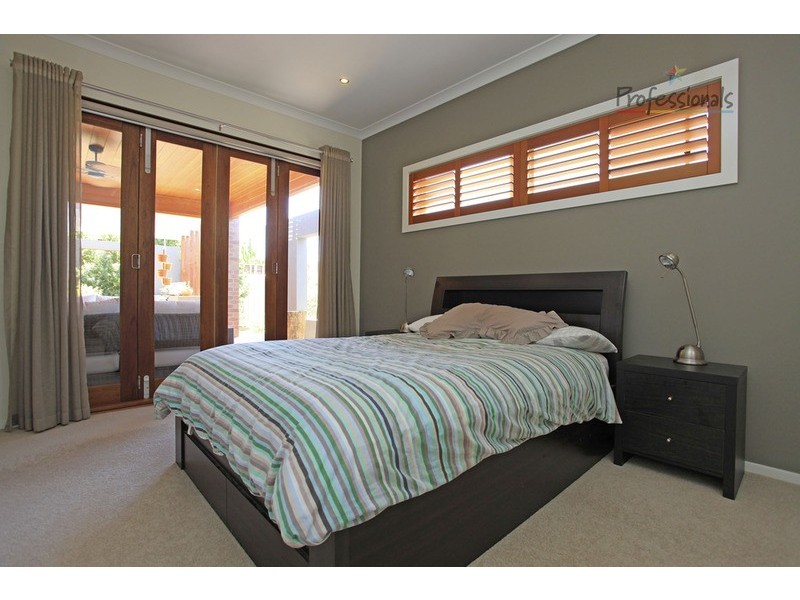 16 Victoria Cross Parade, Wodonga VIC 3690