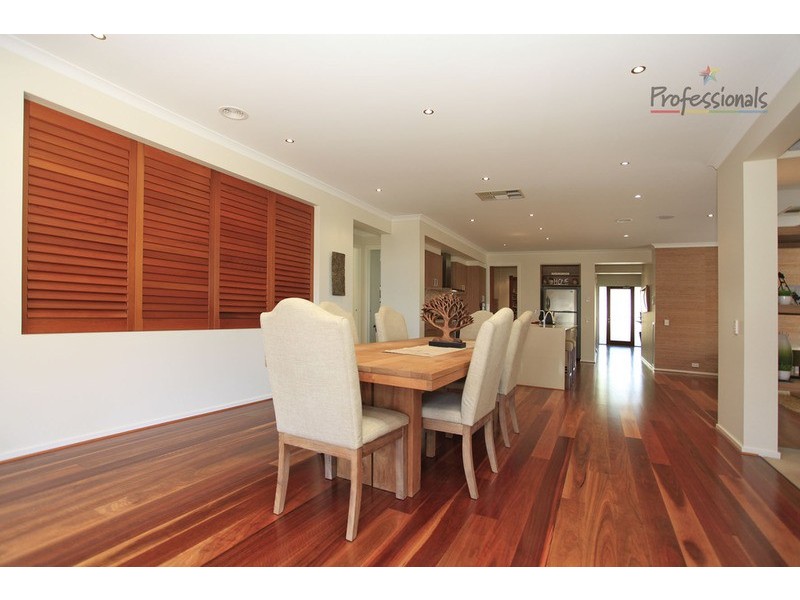 16 Victoria Cross Parade, Wodonga VIC 3690