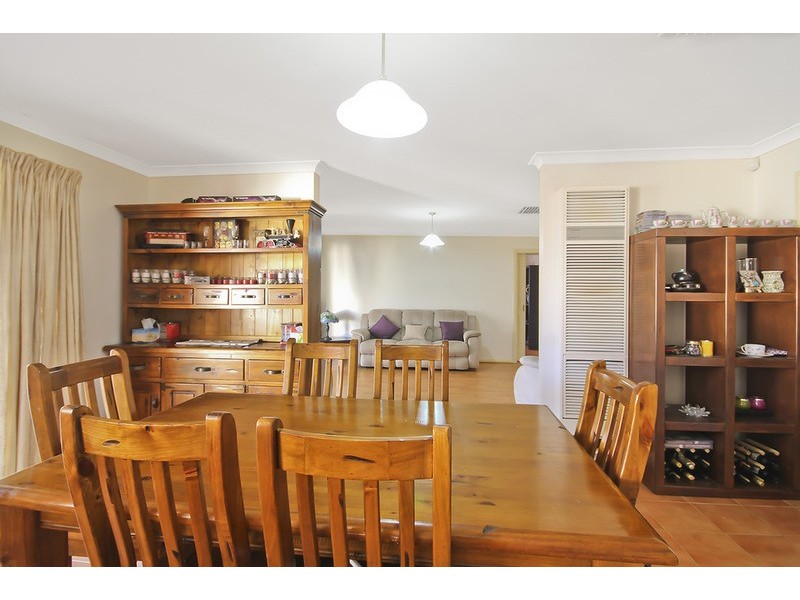 20 Faithful Street, Lavington NSW 2641