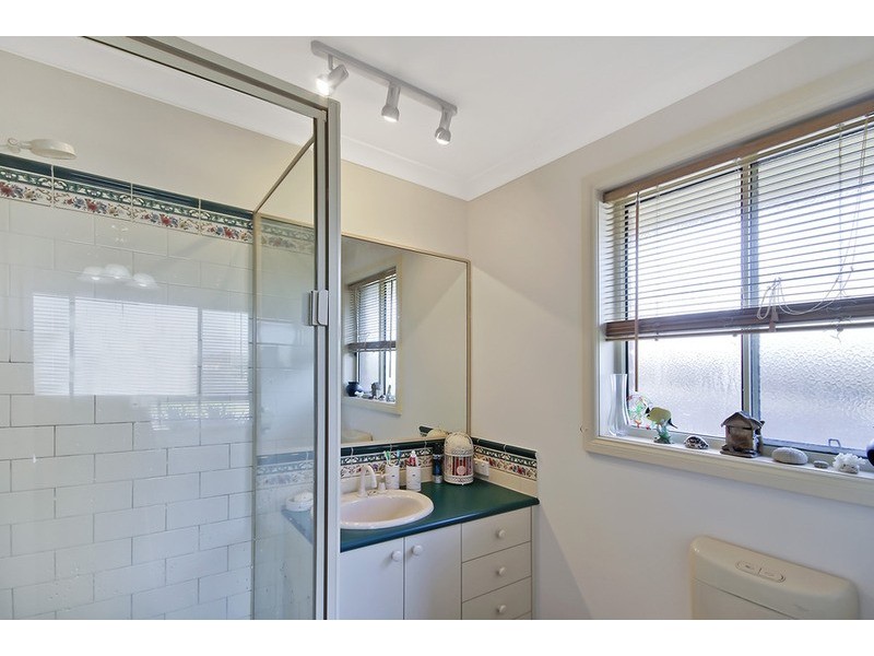 20 Faithful Street, Lavington NSW 2641
