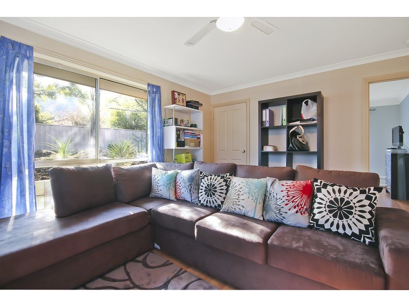 20 Faithful Street, Lavington NSW 2641