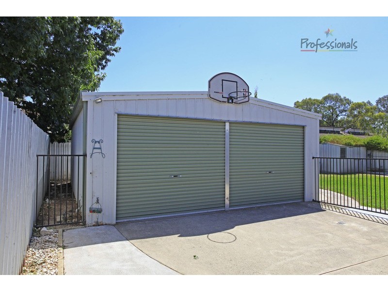 462 Kaitlers  Road, Lavington NSW 2641