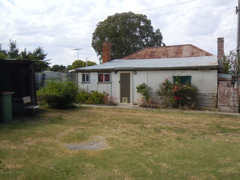 57 High Street, Chiltern VIC 3683