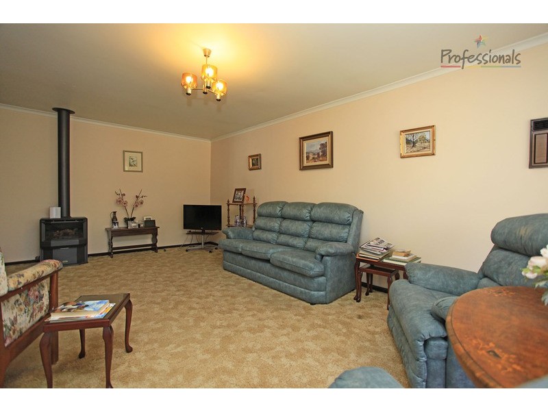 1/35 Nickless Street, Chiltern VIC 3683