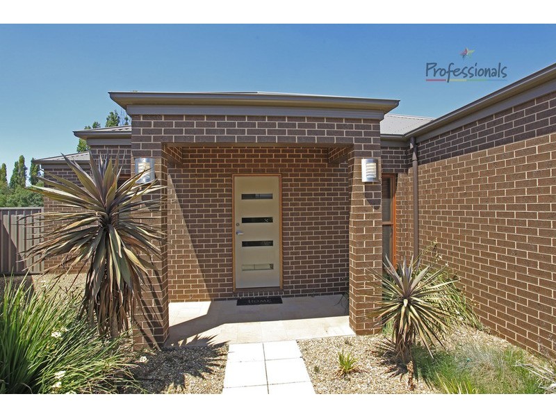 12 Grange Close, Wodonga VIC 3690