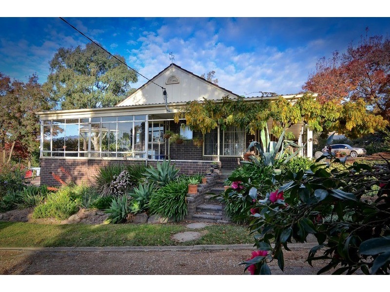 30 Hawksview Road, Wirlinga NSW 2640