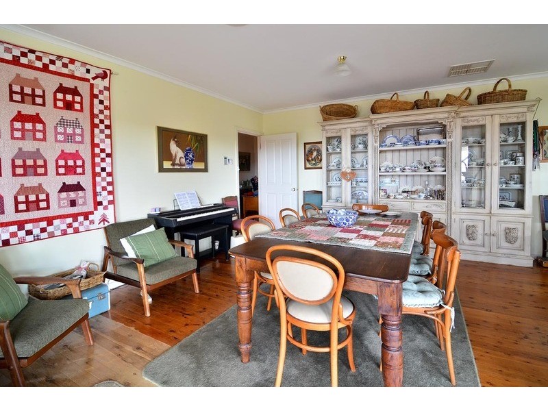 30 Hawksview Road, Wirlinga NSW 2640