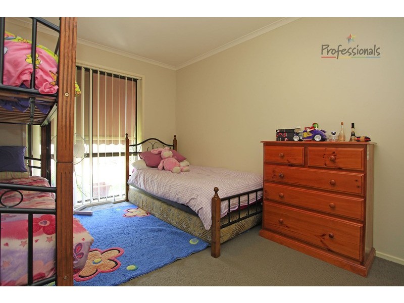4/8 Burns Court, Wodonga VIC 3690