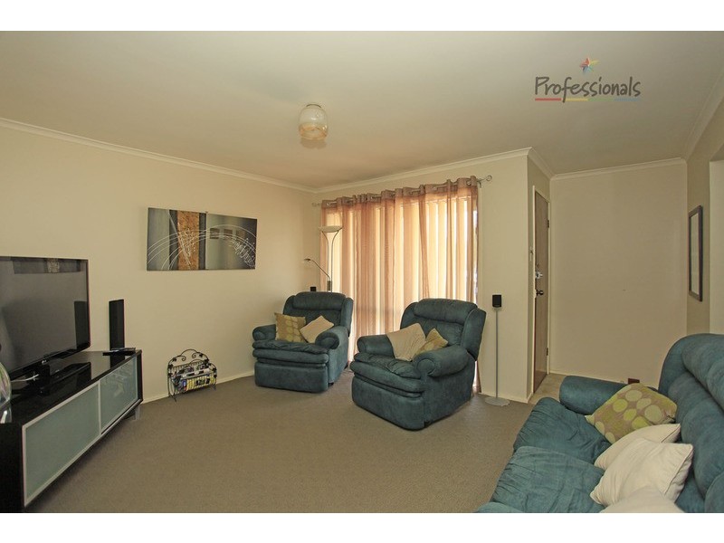 4/8 Burns Court, Wodonga VIC 3690