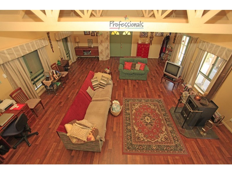 1428 Kiewa Valley Highway, Kiewa VIC 3691