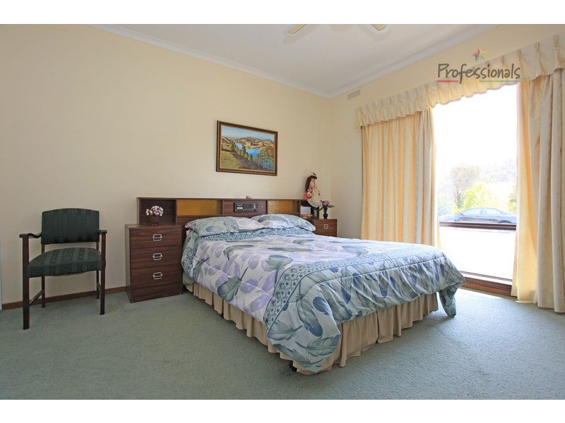 681 Huon Creek  Road, Wodonga VIC 3690