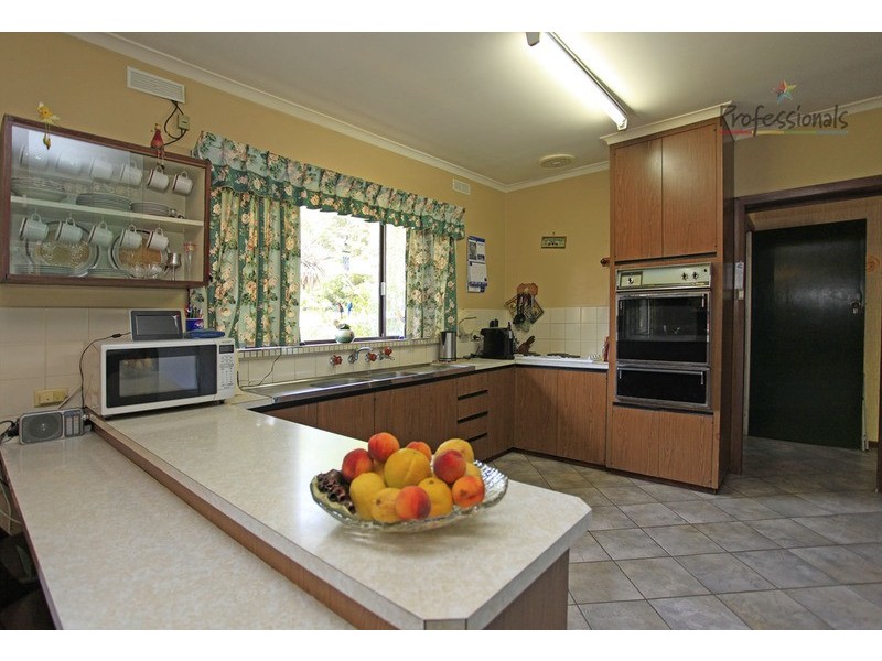 681 Huon Creek  Road, Wodonga VIC 3690