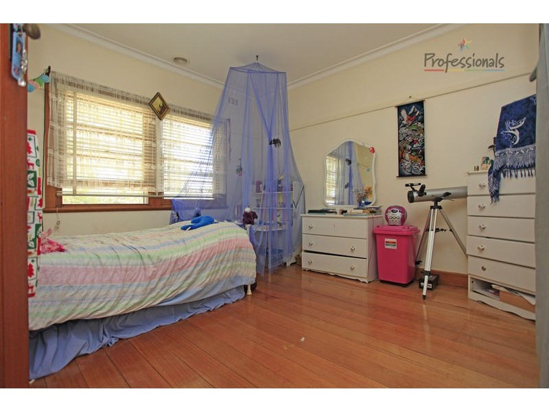 8 Bassett Street, Wodonga VIC 3690