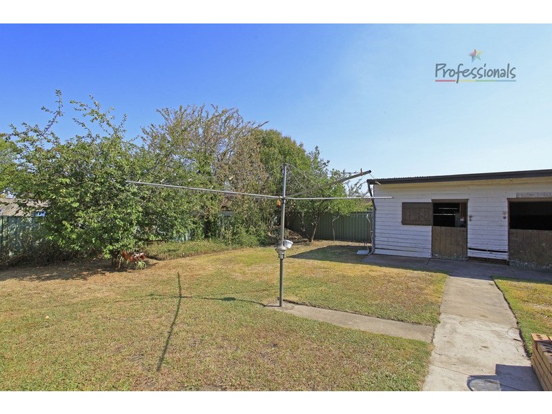 8 Bassett Street, Wodonga VIC 3690