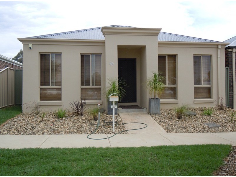 39 Kelliher Avenue, Wodonga VIC 3690