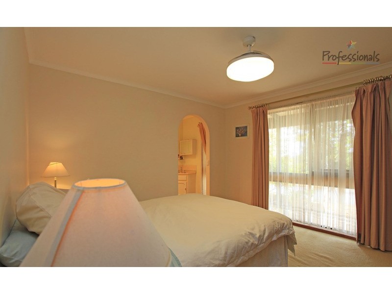 19 Nordsvan  Drive, Wodonga VIC 3690