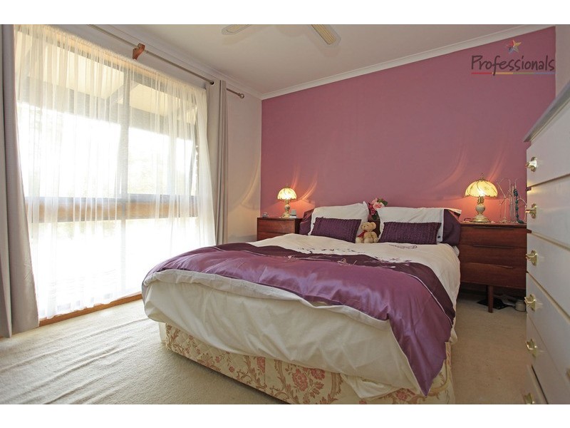 19 Nordsvan  Drive, Wodonga VIC 3690