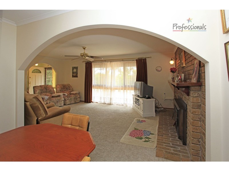 19 Nordsvan  Drive, Wodonga VIC 3690