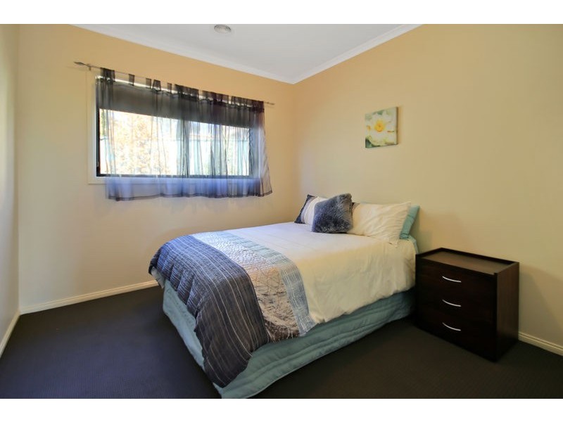 43 Sanctuary Boulevard, Wodonga VIC 3690