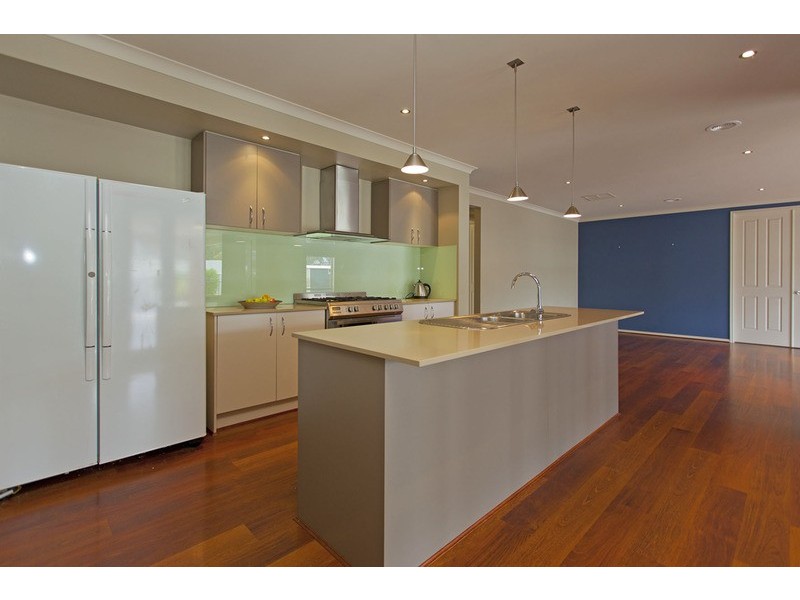 2 Tee Court, Wodonga VIC 3690