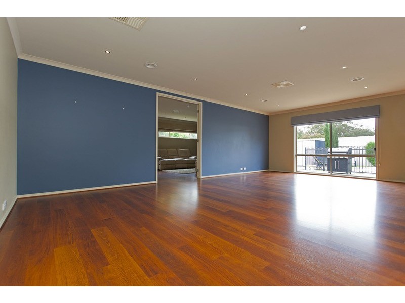 2 Tee Court, Wodonga VIC 3690