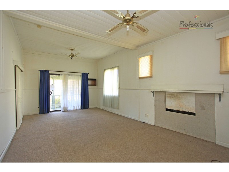 13 Matonga Street, Tallangatta VIC 3700