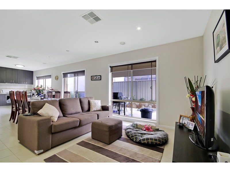 9 Coopers  Road, Wodonga VIC 3690