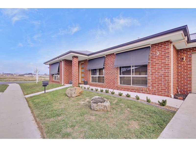9 Coopers  Road, Wodonga VIC 3690