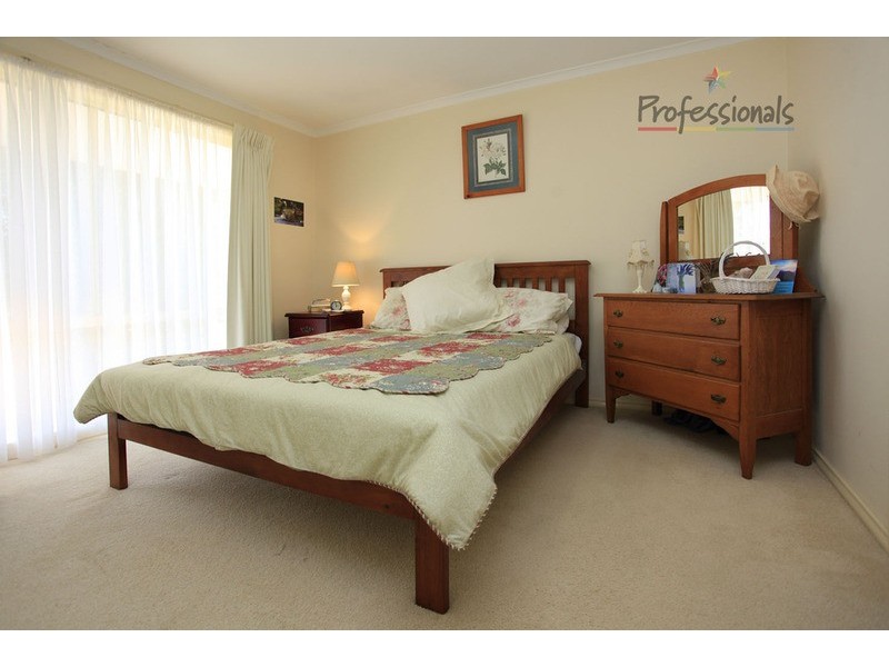 3 Sladen  Court, West Wodonga VIC 3690