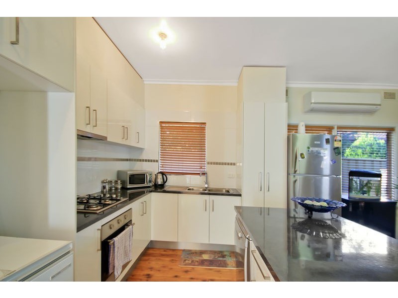 4 Glenairne Street, Wodonga VIC 3690