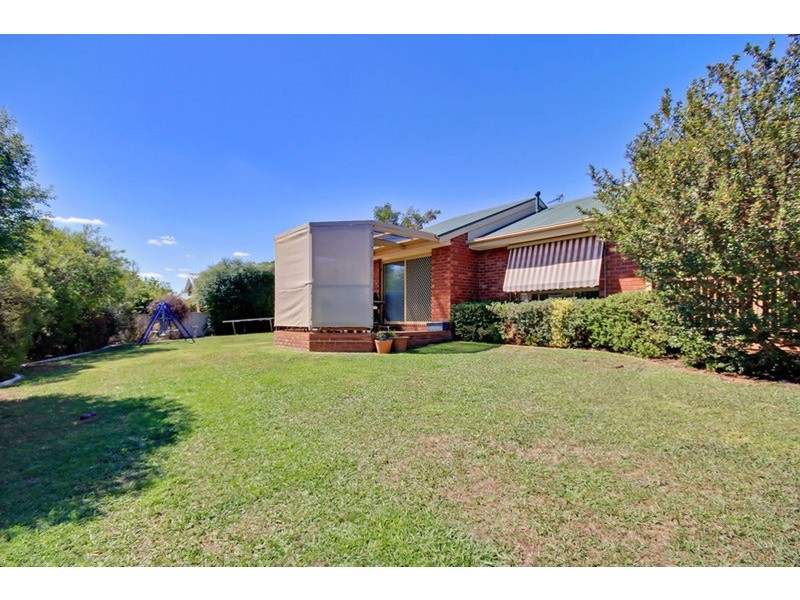 18 Mashie  Way, Wodonga VIC 3690